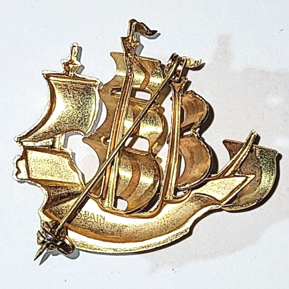 DAMASCENE SPANISH ARMADA SAILING SHIP BROOCHES - PIRATE SHIP, MALTESE CROSS - Picture 4 of 13